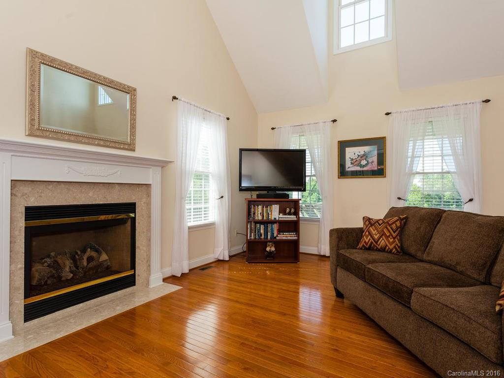 38 Whites Lake Boulevard - Photo 5