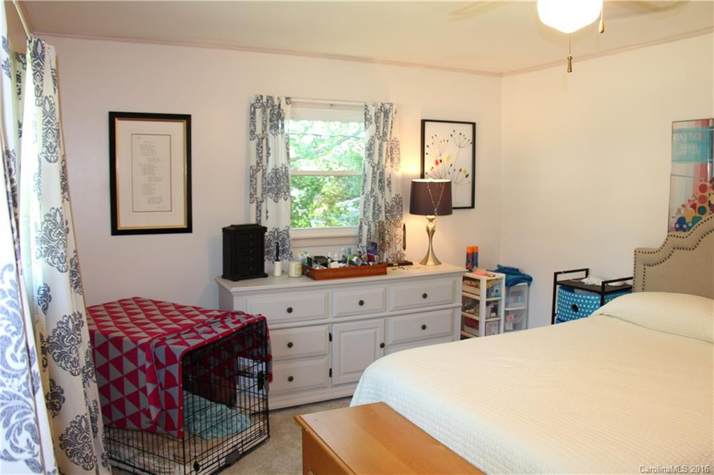 1106 Justice Street - Photo 13