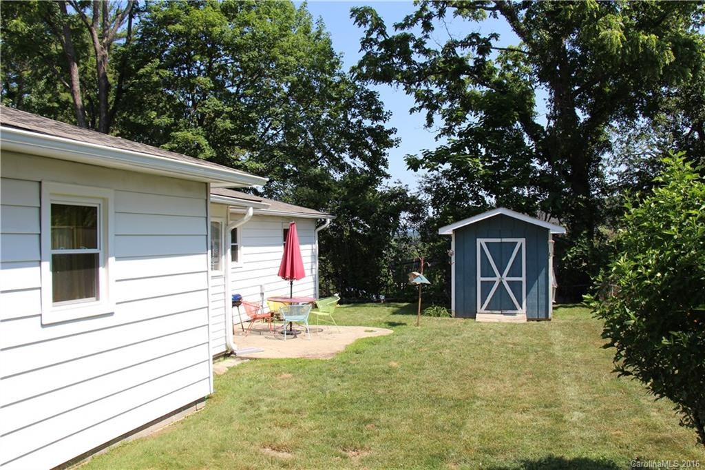 1106 Justice Street - Photo 19