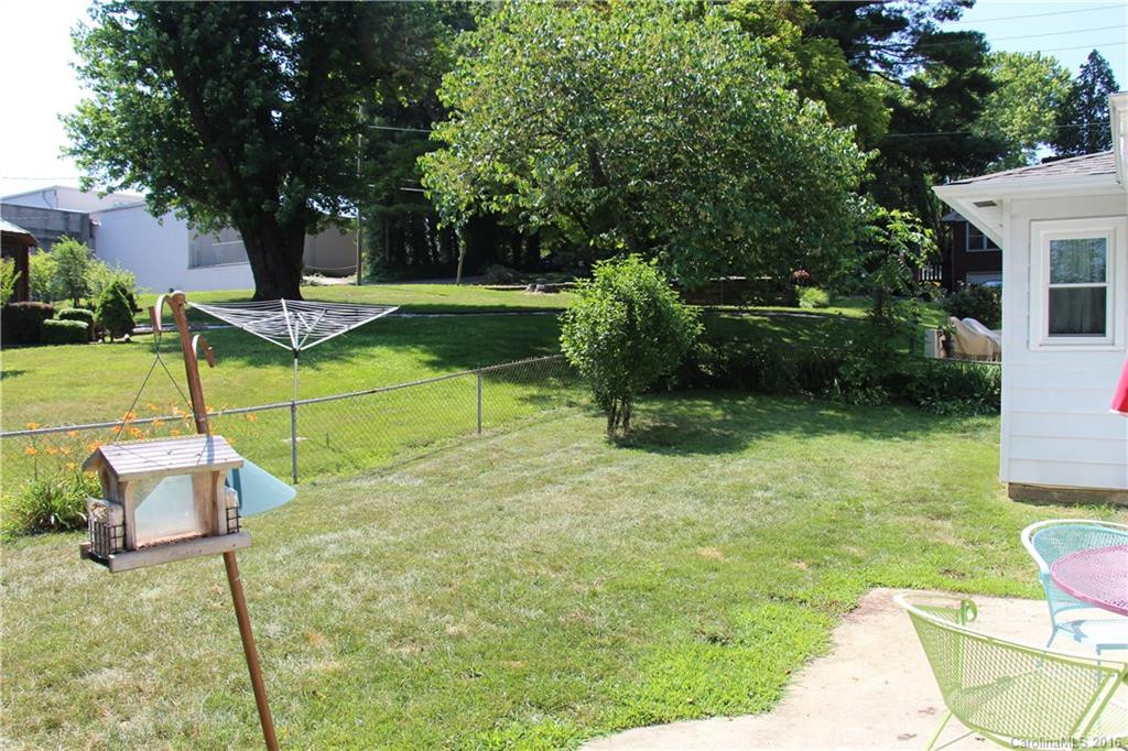 1106 Justice Street - Photo 21