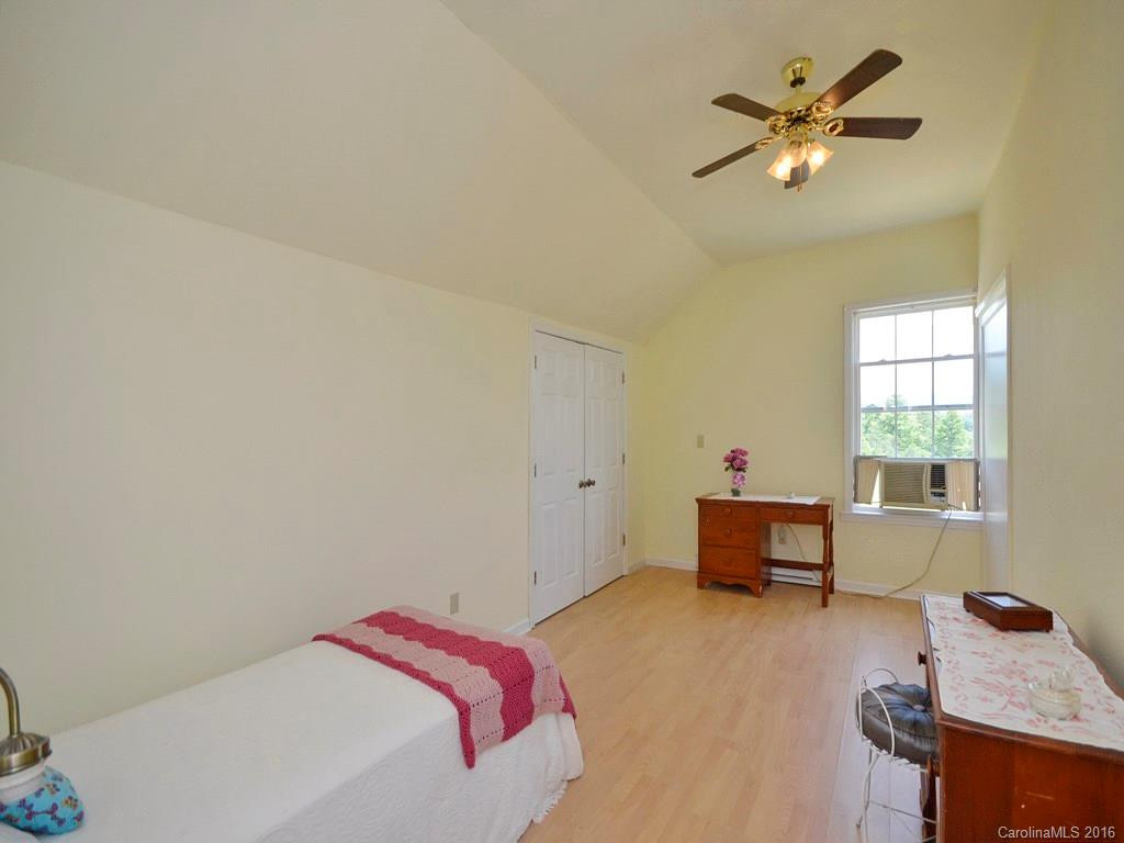 22 Eatmon Hill Drive - Photo 11