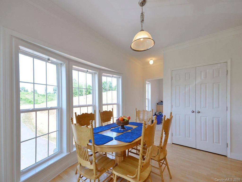 22 Eatmon Hill Drive - Photo 3