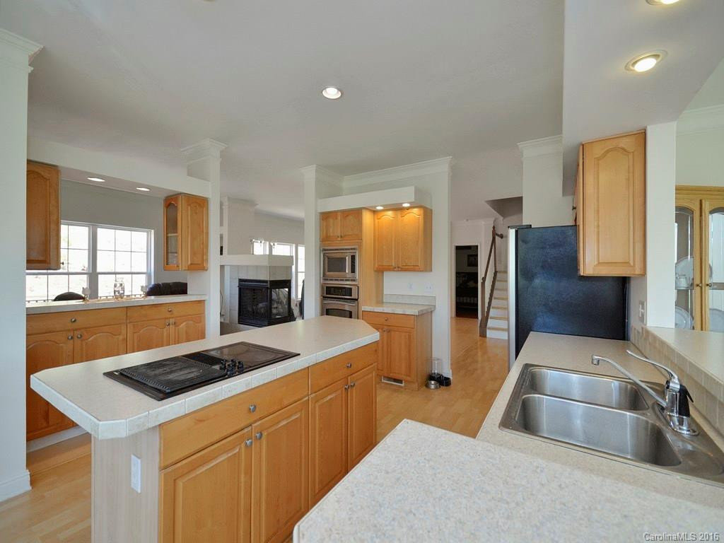 22 Eatmon Hill Drive - Photo 4