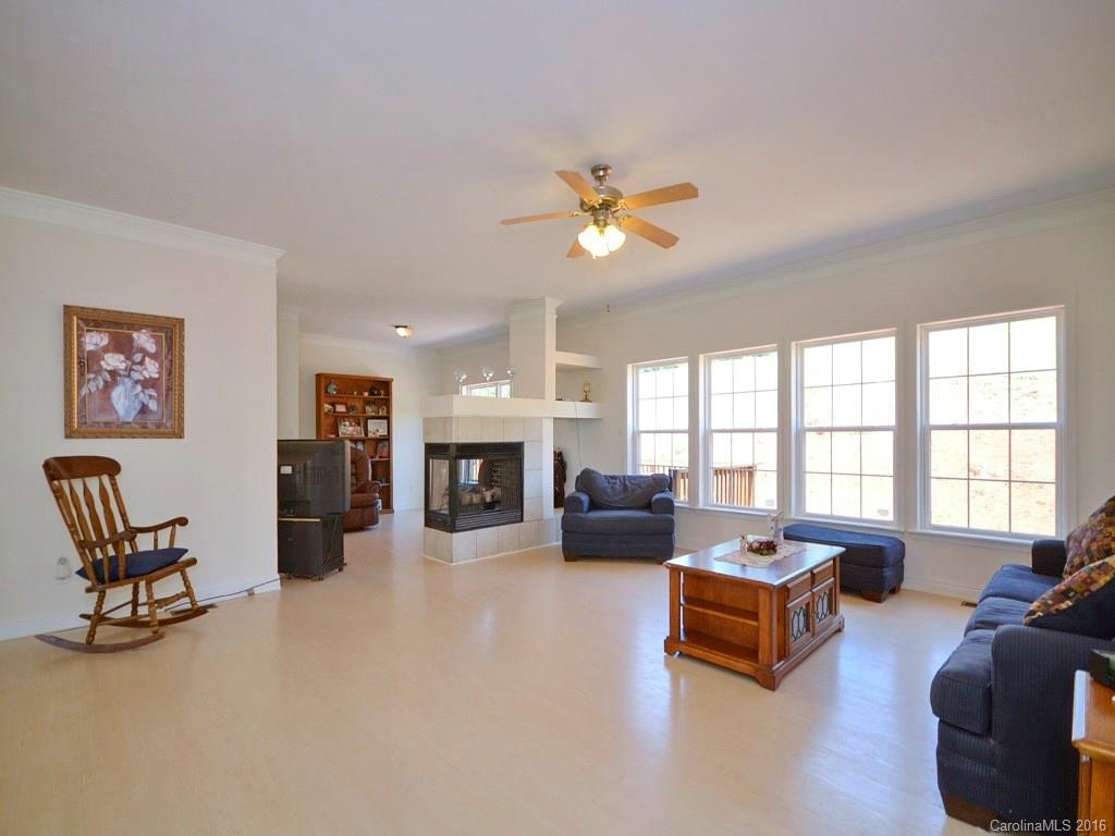 22 Eatmon Hill Drive - Photo 6