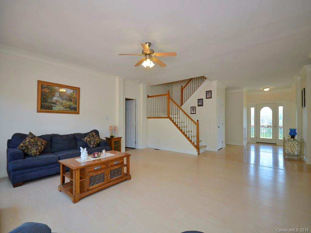 22 Eatmon Hill Drive - Photo 7