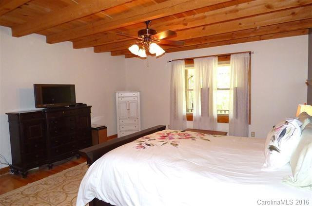 2686 Knob Mountain Drive - Photo 13