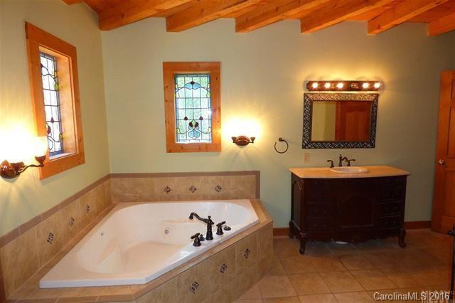 2686 Knob Mountain Drive - Photo 16