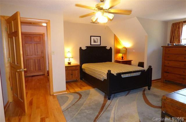 2686 Knob Mountain Drive - Photo 17