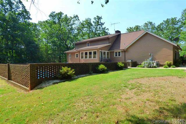 2686 Knob Mountain Drive - Photo 21