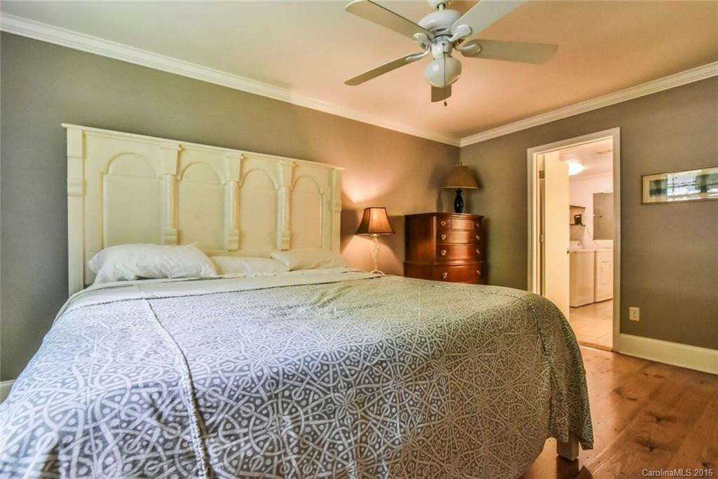 710 Azalea Avenue - Photo 9