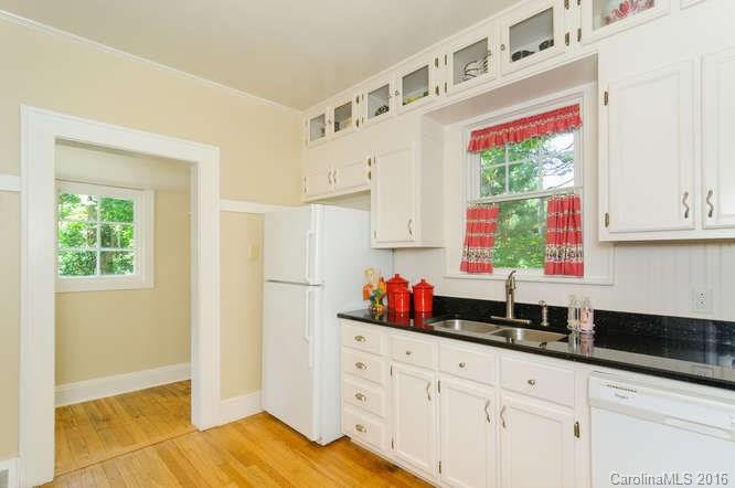 30 Woodvale Avenue - Photo 10