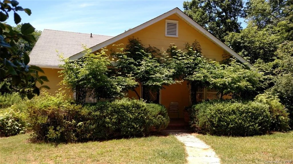 1042 Louisiana Avenue