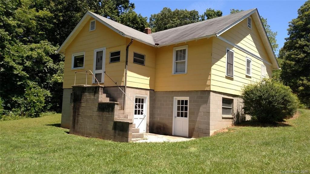 1042 Louisiana Avenue - Photo 2