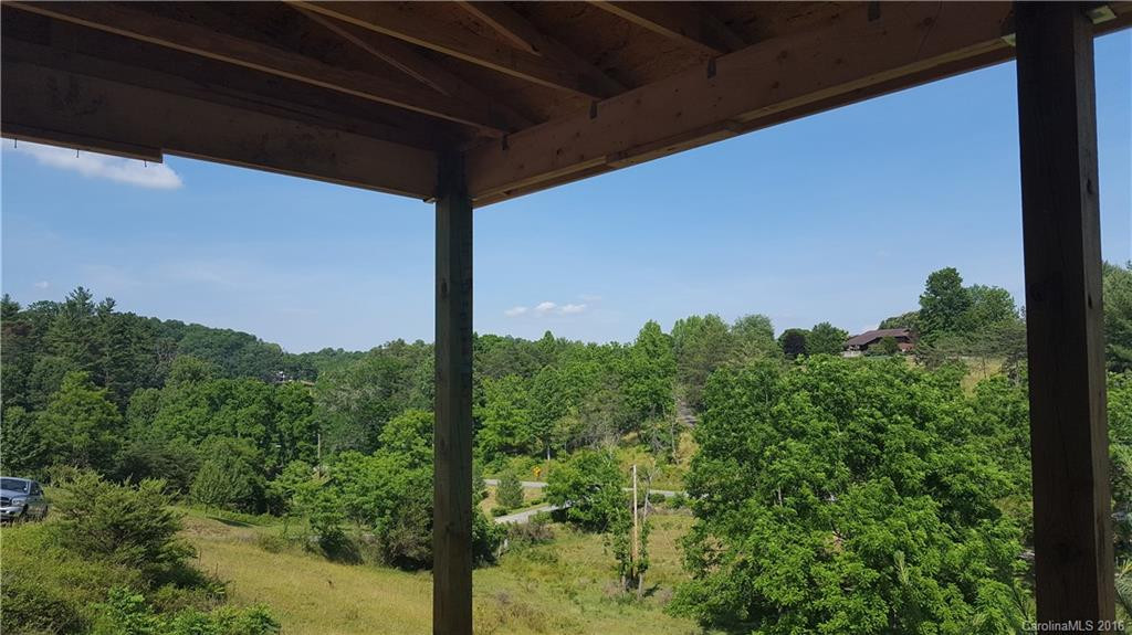 18 Castlewood Drive - Photo 4