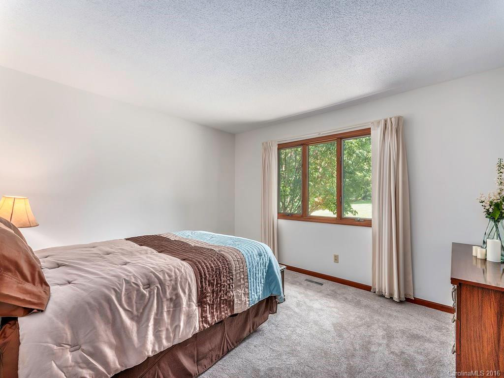 4 Post Oak Trail - Photo 13