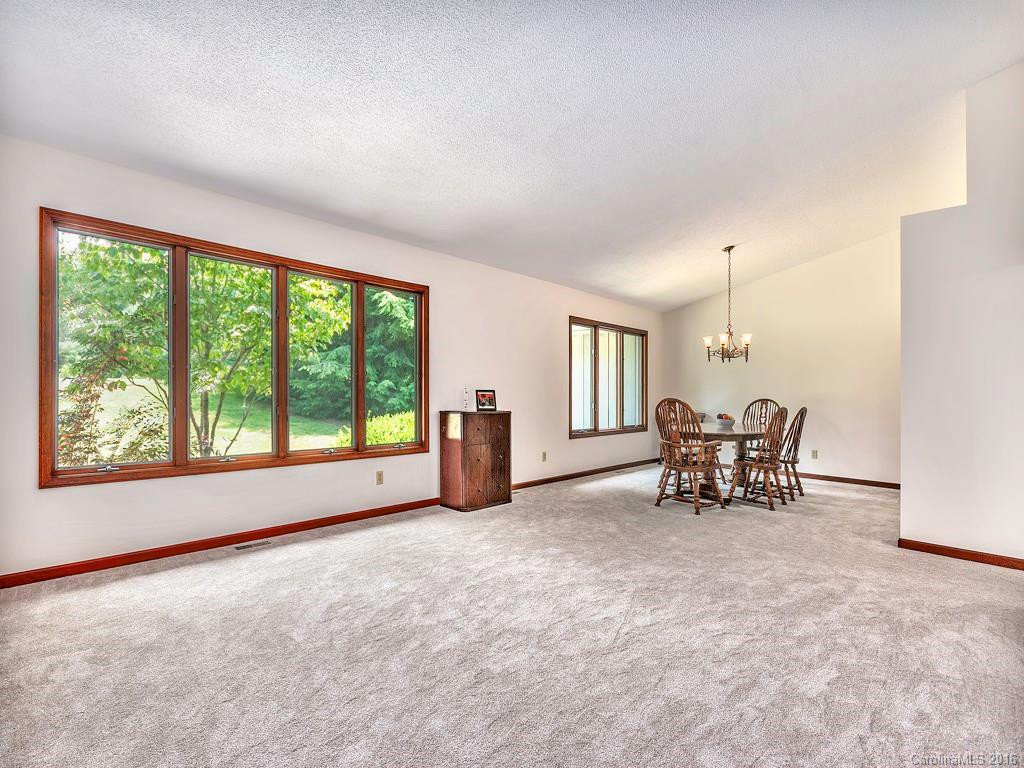 4 Post Oak Trail - Photo 4