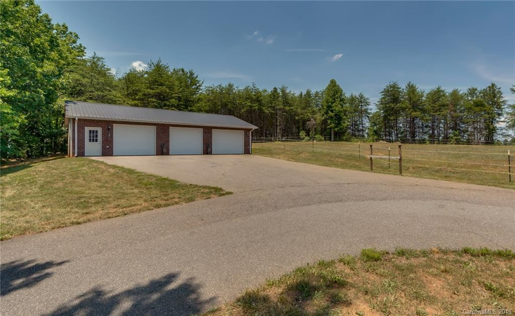 981 Pearidge Road - Photo 3