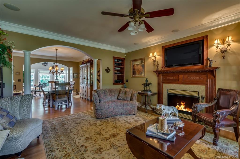 981 Pearidge Road - Photo 8