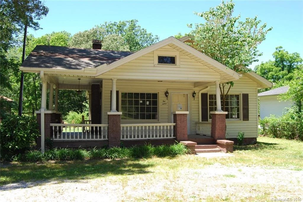212 Rutledge Drive