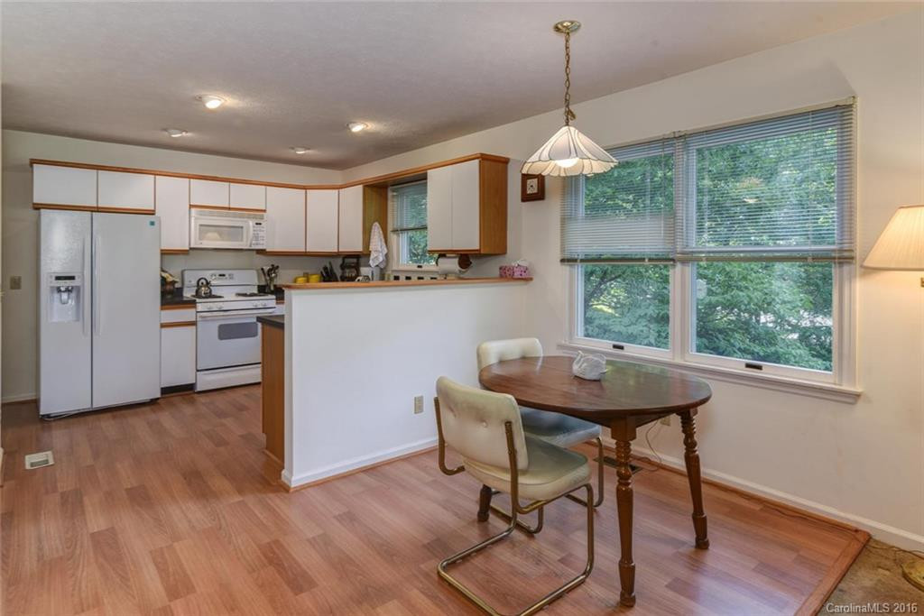 7 Governors Drive - Photo 12
