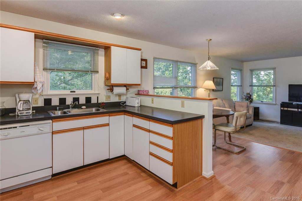 7 Governors Drive - Photo 14