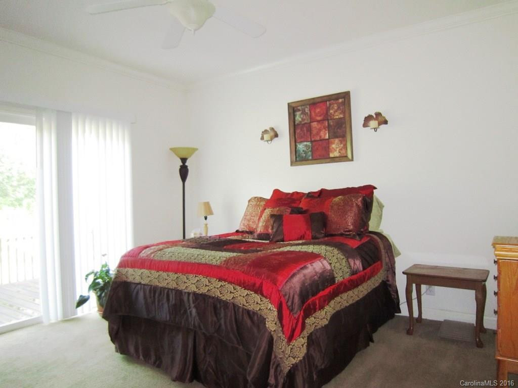 21 Wesley Drive - Photo 8