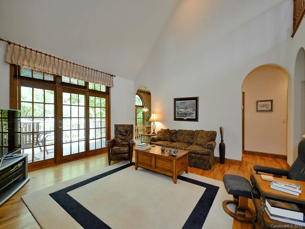 46 Valley Drive - Photo 8