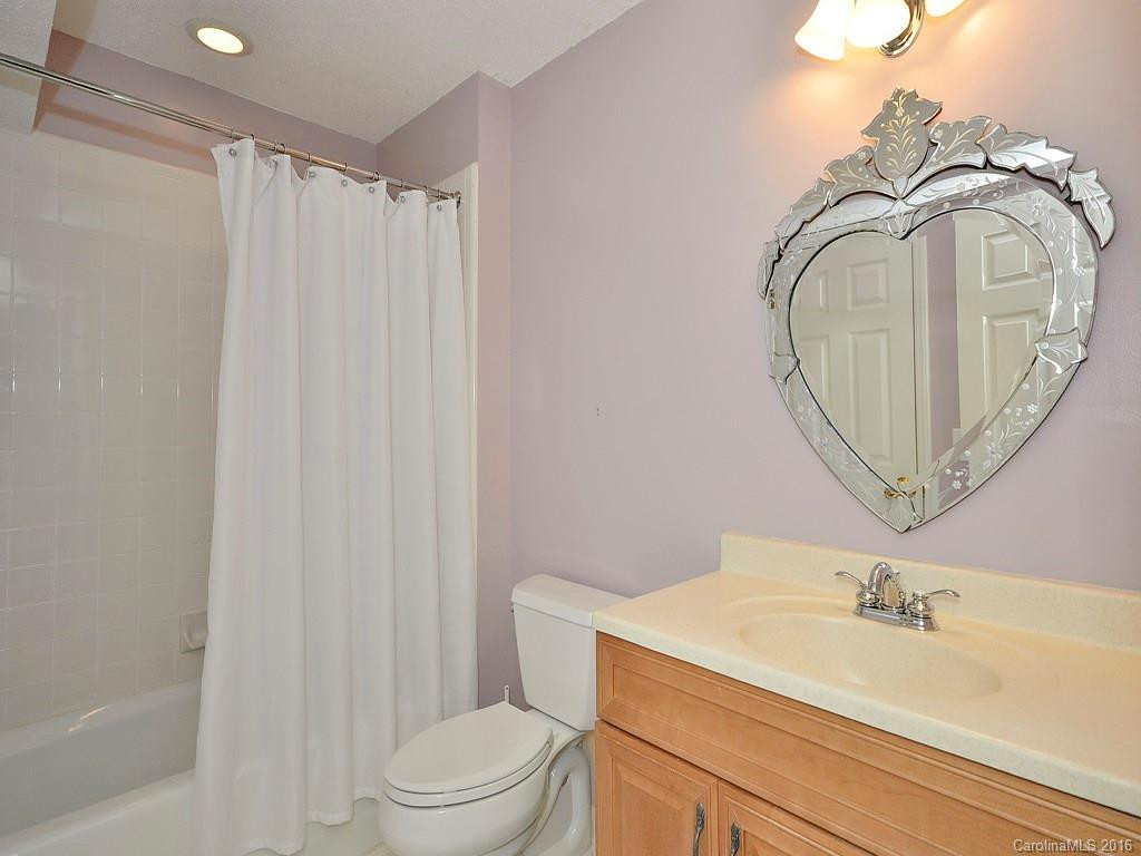 120 Overlook Drive #V-32 - Photo 18
