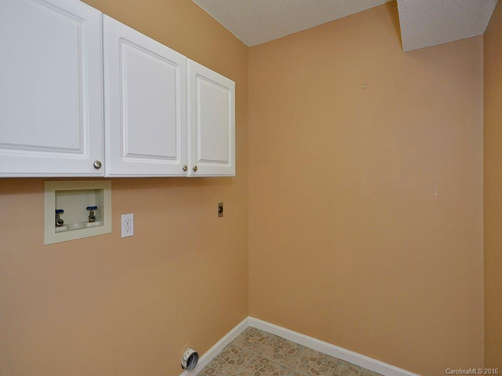 120 Overlook Drive #V-32 - Photo 20