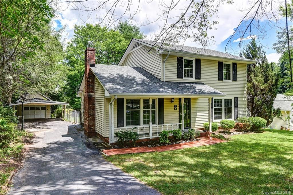 111 Summerglen Drive - Photo 2