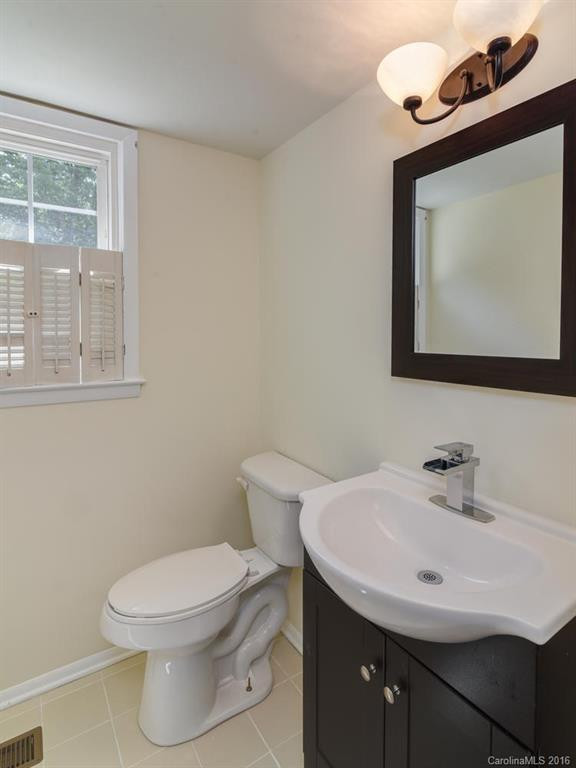 111 Summerglen Drive - Photo 11