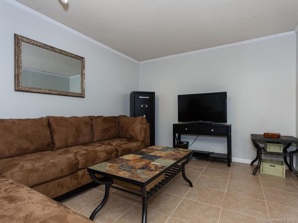 45 Avondale Heights Road - Photo 11