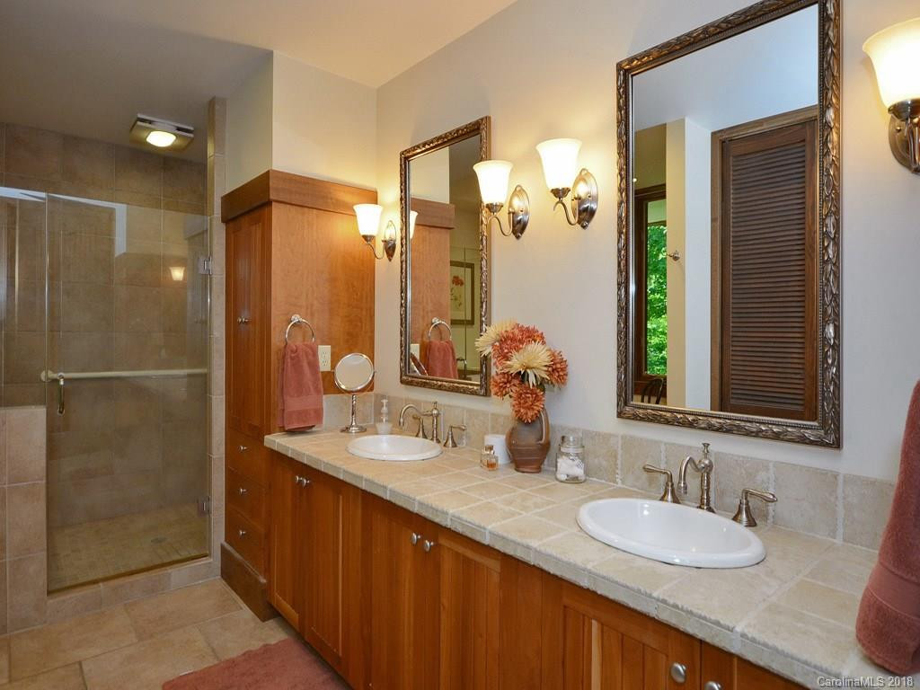 448 High Drive - Photo 13