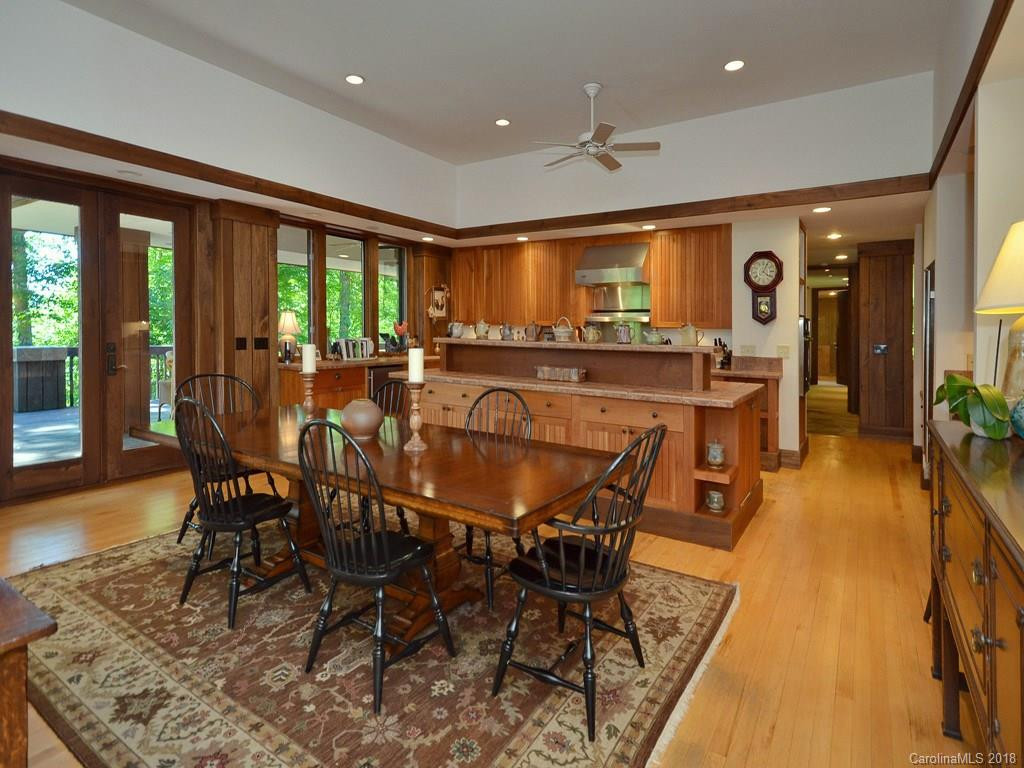 448 High Drive - Photo 4