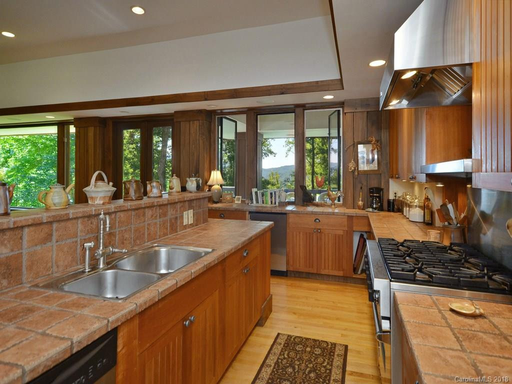 448 High Drive - Photo 10