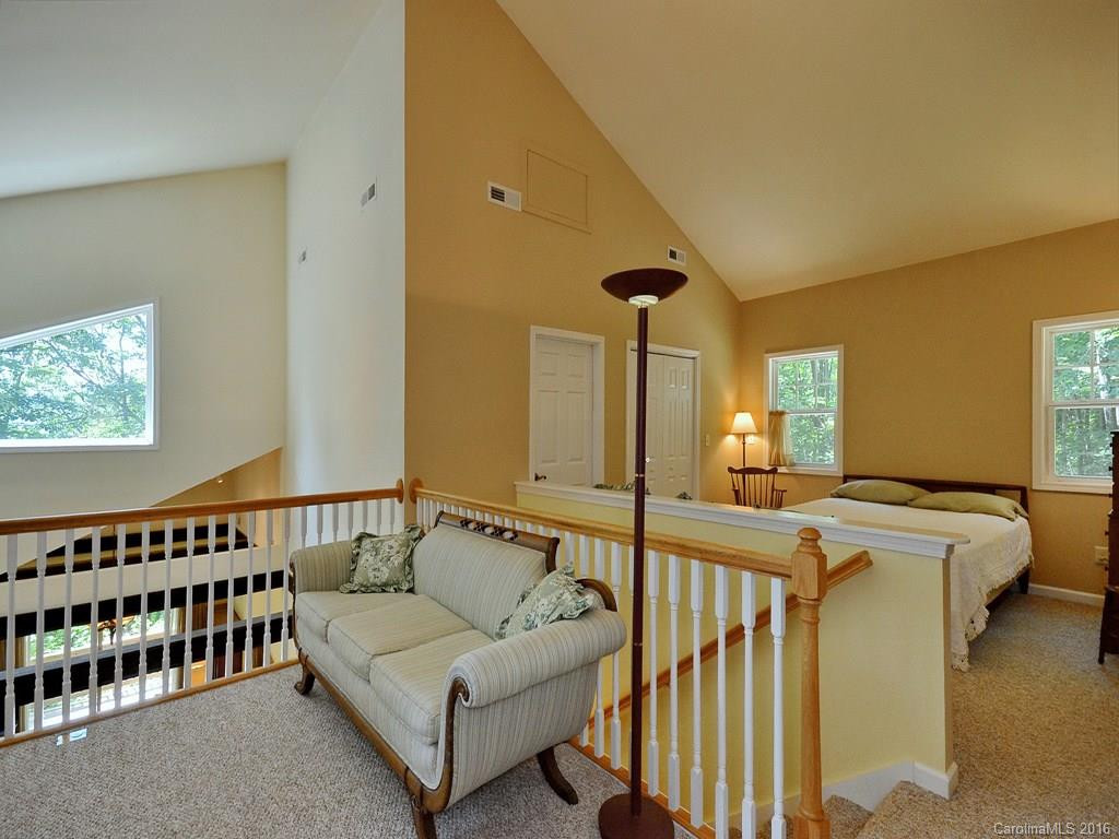 105 Dogwood Drive - Photo 13