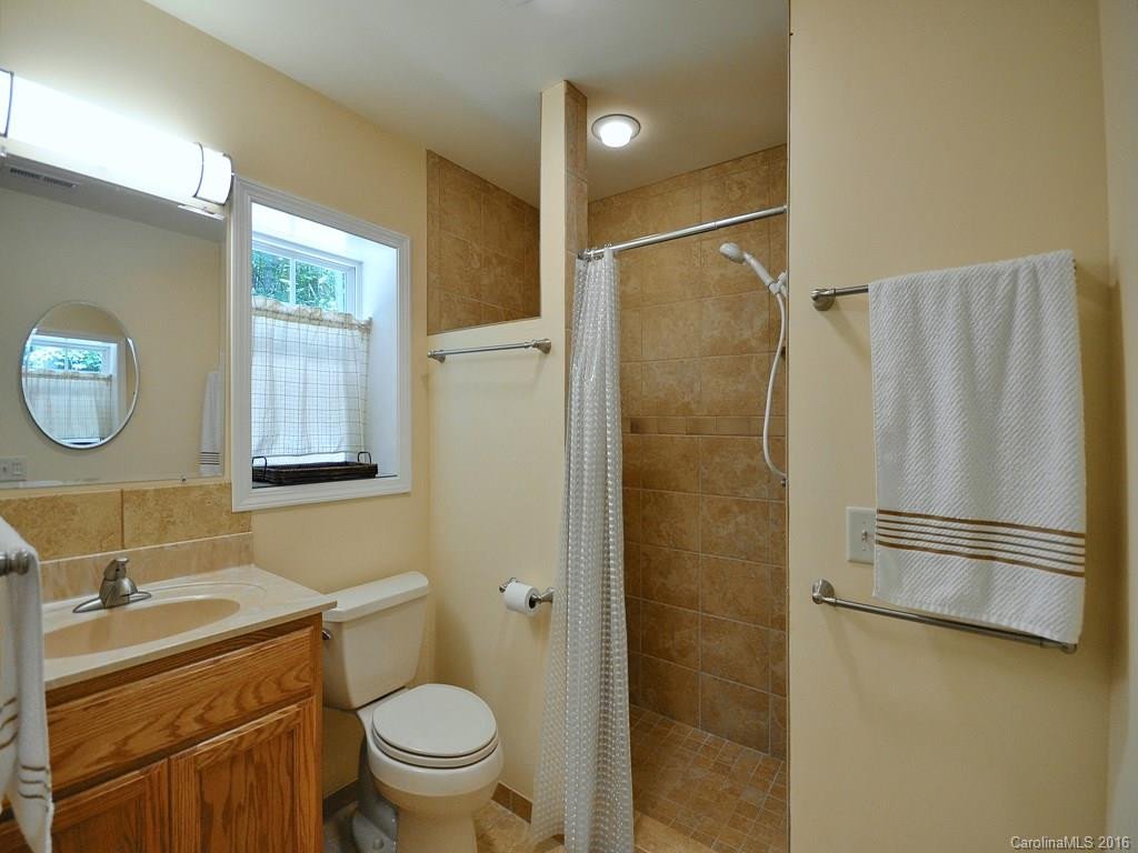 105 Dogwood Drive - Photo 7