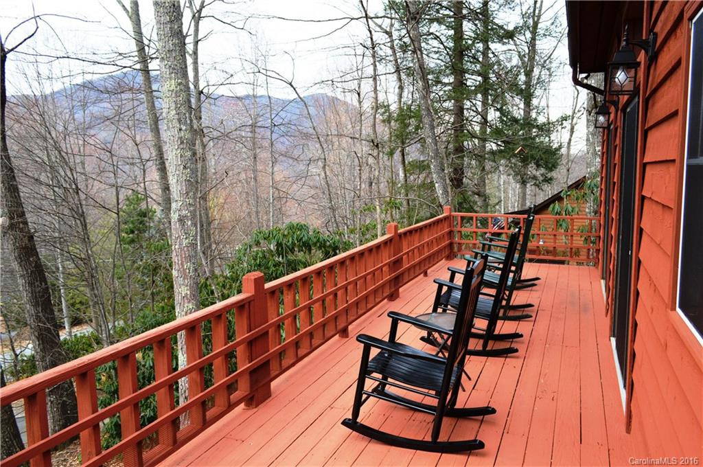 613 Summit Drive - Photo 5