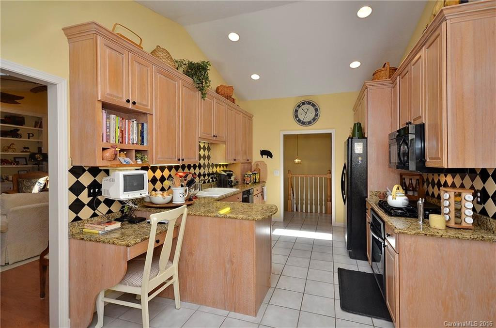 105 Maple Hill Drive #A-55 - Photo 9