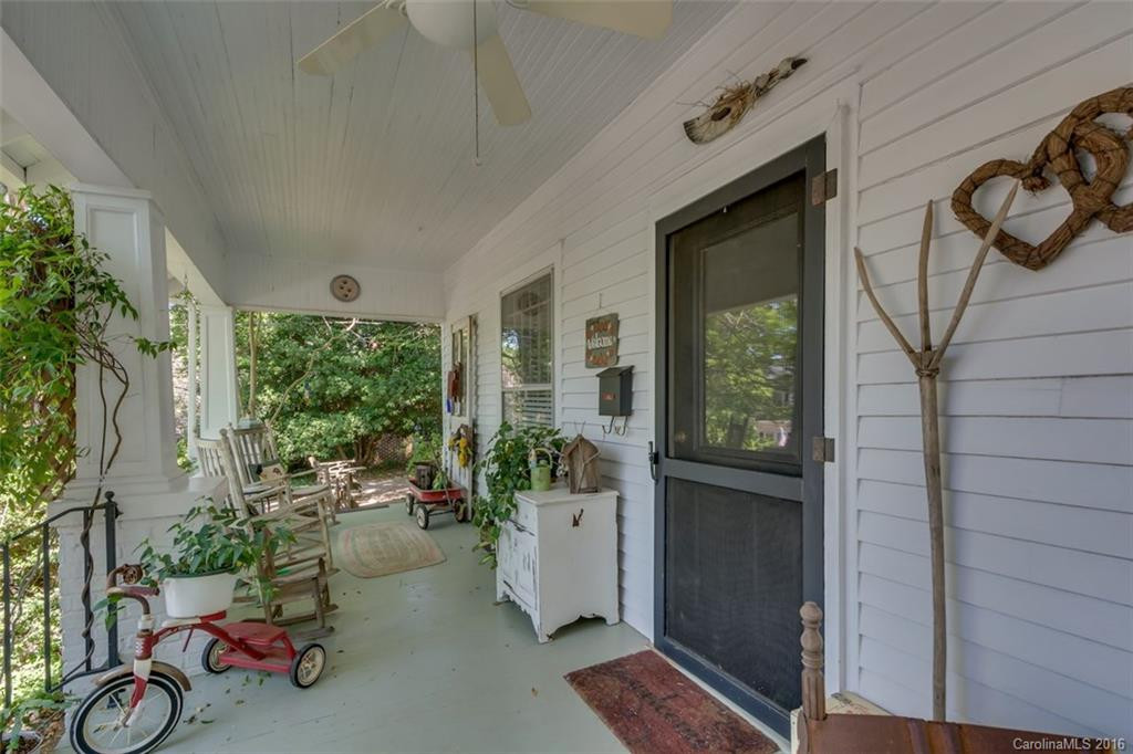 182 6th Street - Photo 3