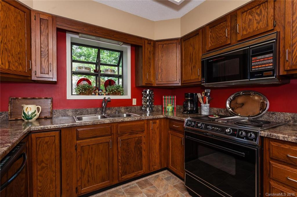 1704 Fleetwood Plaza #1704 - Photo 6