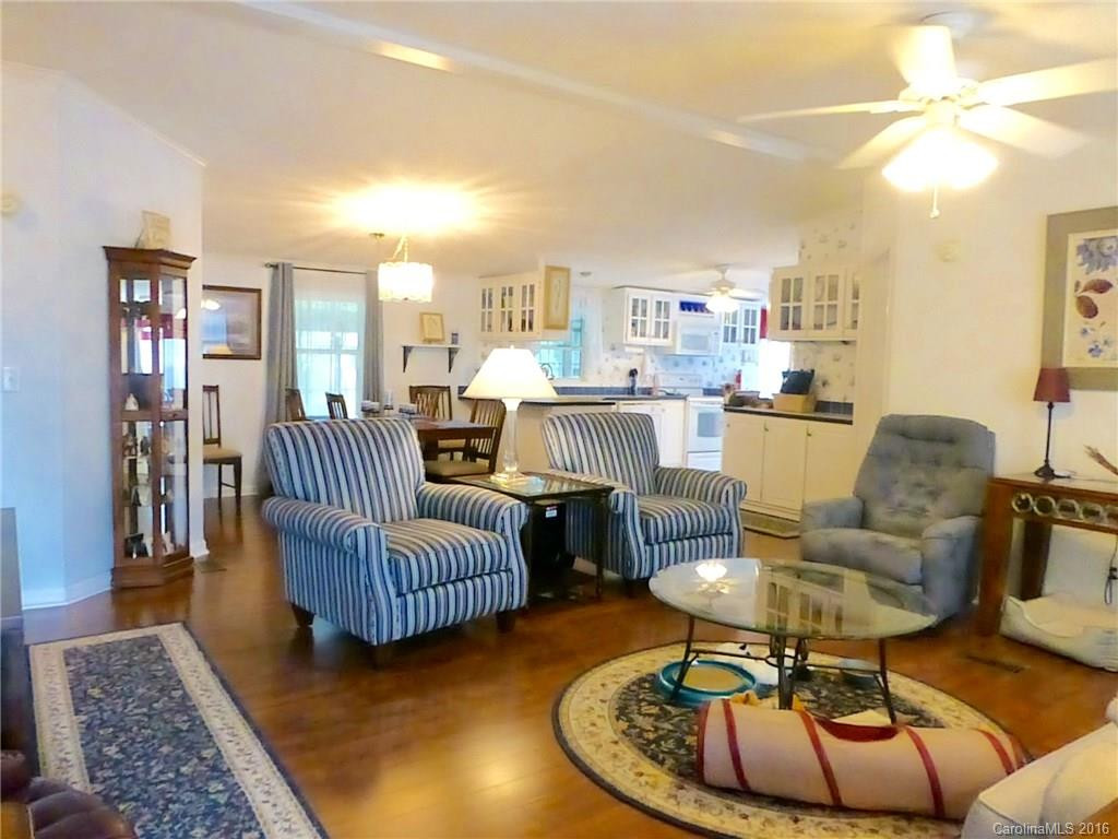 532 Riverwind Drive - Photo 2