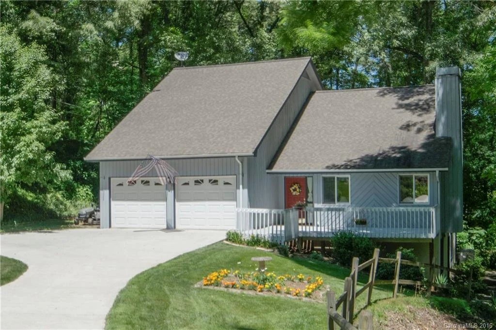 454 Nellie John Drive