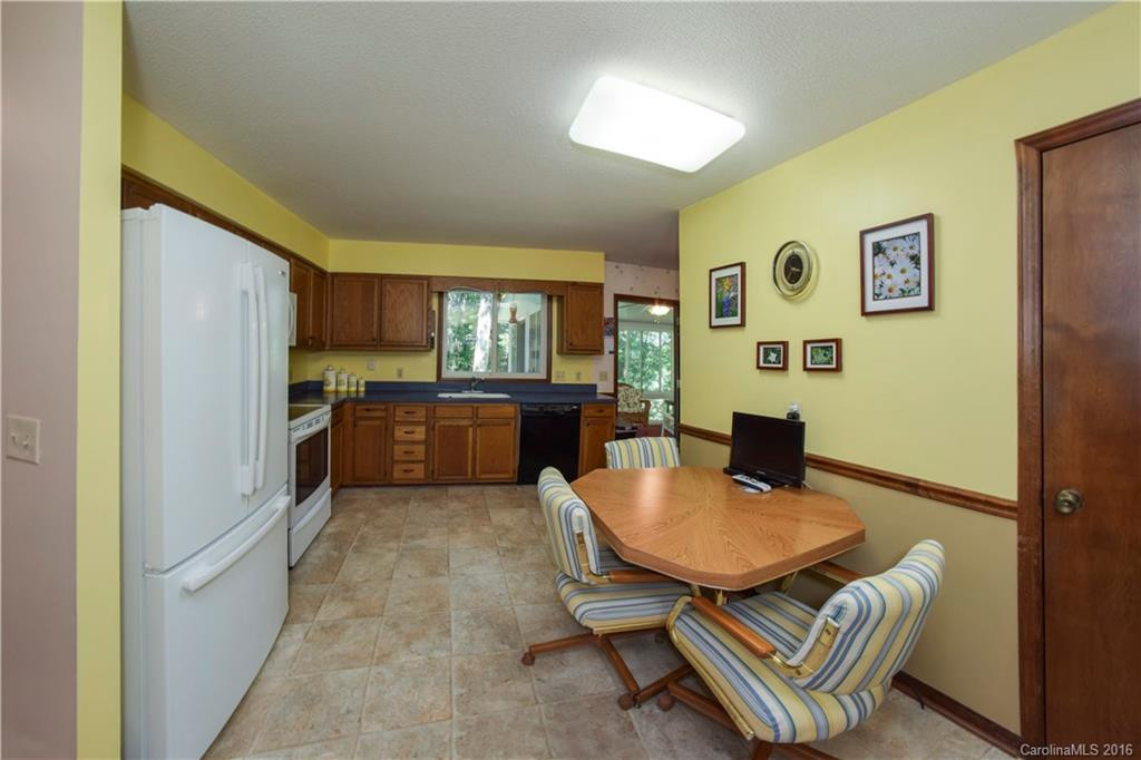 454 Nellie John Drive - Photo 11
