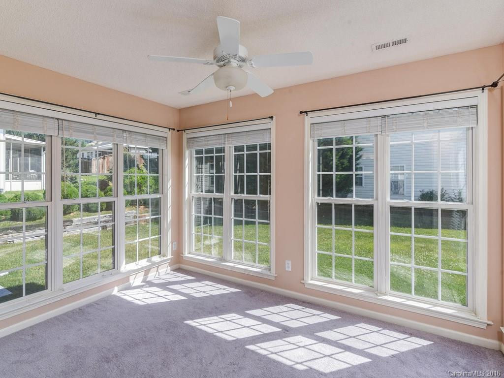 25 Livingston Farm Road - Photo 11