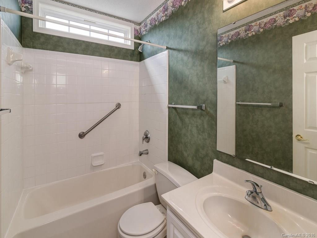 25 Livingston Farm Road - Photo 18