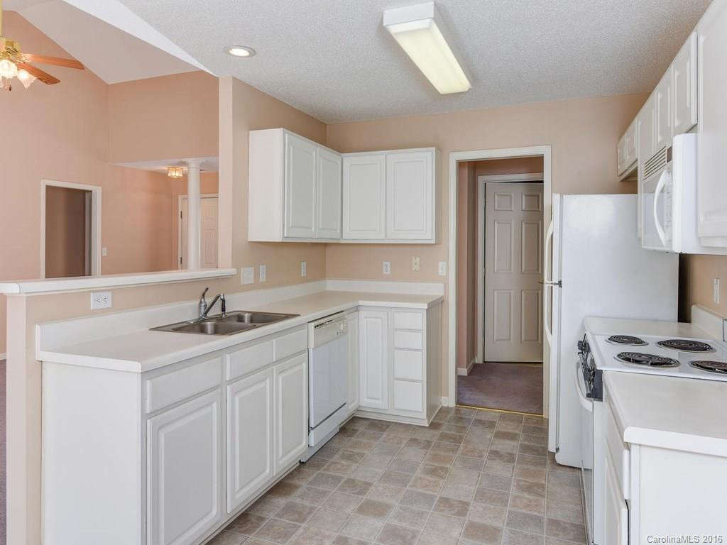 25 Livingston Farm Road - Photo 9