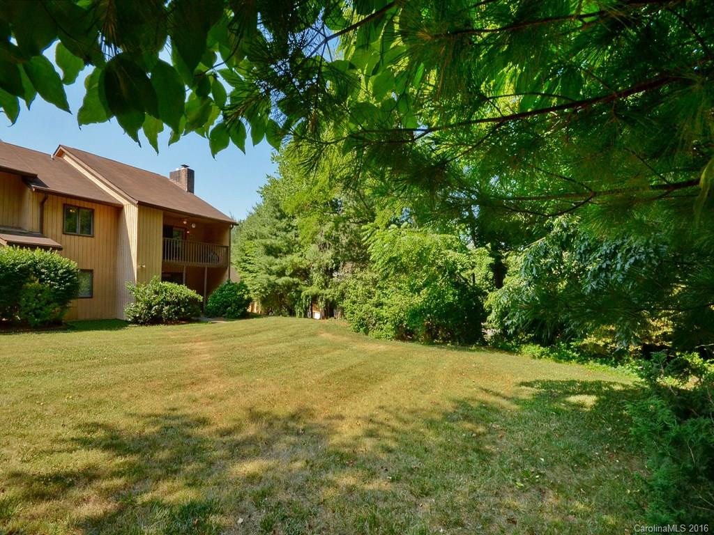 105 Pebble Creek Drive #J5 - Photo 12