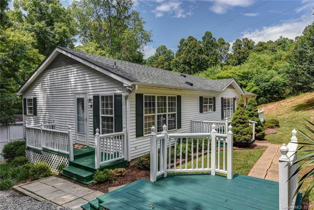 217 Fernstone Road - Photo 2