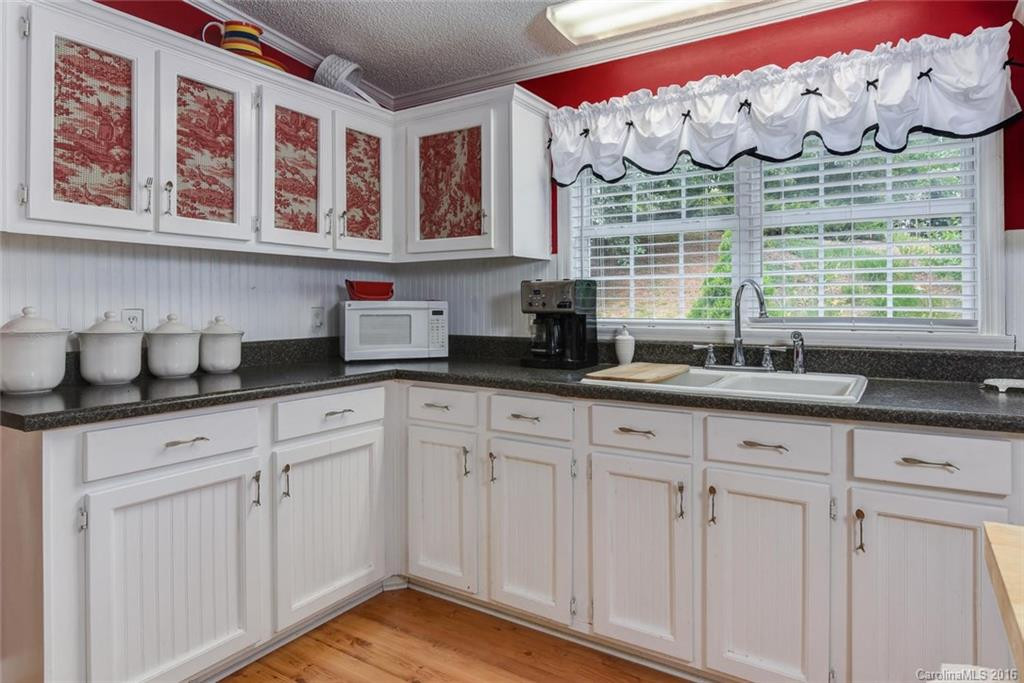 217 Fernstone Road - Photo 11